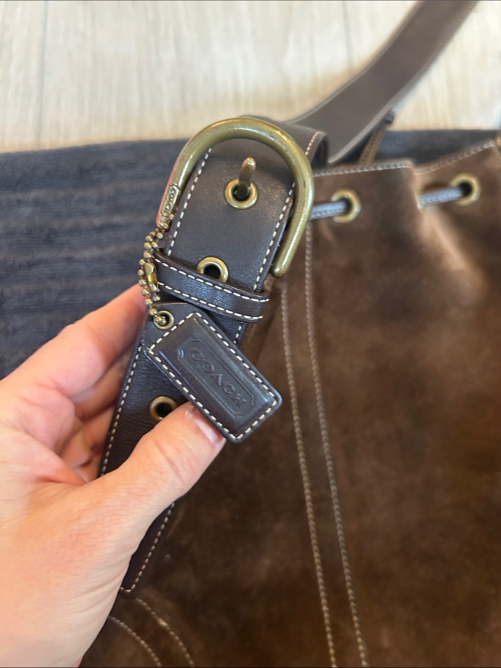 Coach Suede bucket bag - Picture 10 of 11